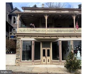 215 MAIN ST #900, Parkesburg, PA 19365