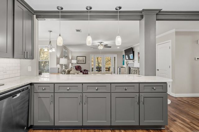 1201 Airport Rd Apt B8, Hot Springs, AR 71913