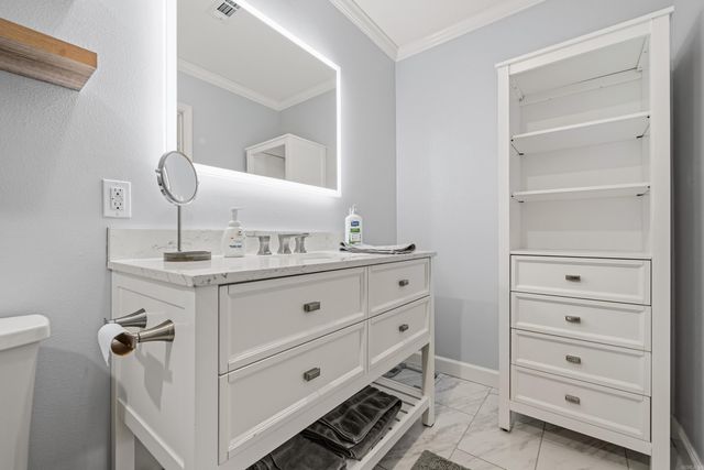 1201 Airport Rd Apt B8, Hot Springs, AR 71913