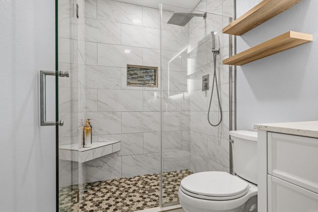 1201 Airport Rd Apt B8, Hot Springs, AR 71913