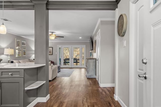 1201 Airport Rd Apt B8, Hot Springs, AR 71913