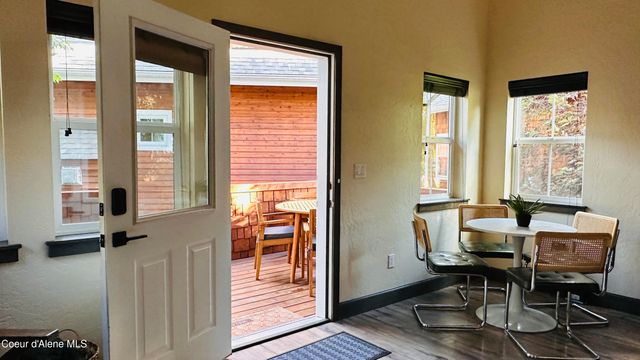 203 Pomrankey LN, Dover, ID 83825