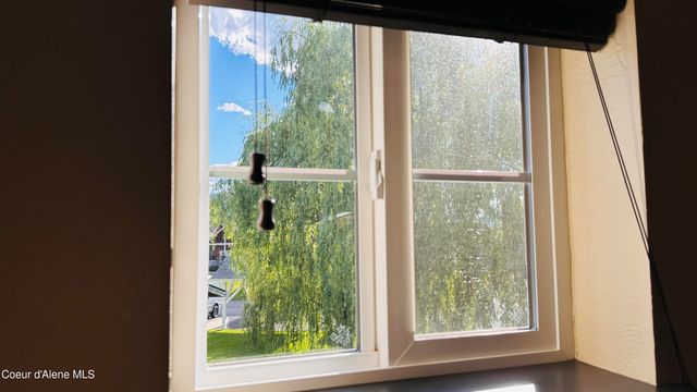 203 Pomrankey LN, Dover, ID 83825