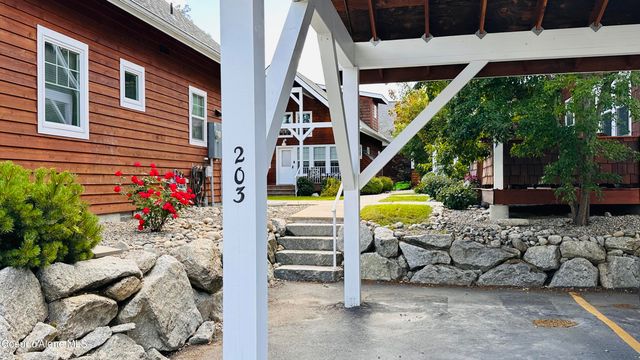 203 Pomrankey LN, Dover, ID 83825
