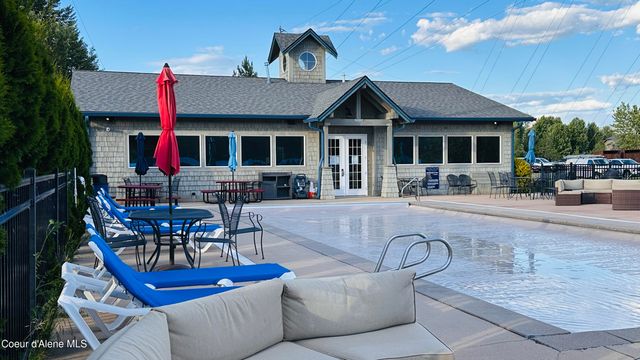 203 Pomrankey LN, Dover, ID 83825
