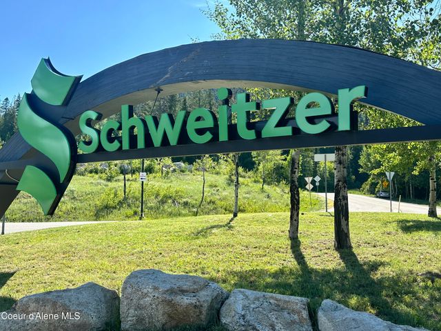203 Pomrankey LN, Dover, ID 83825