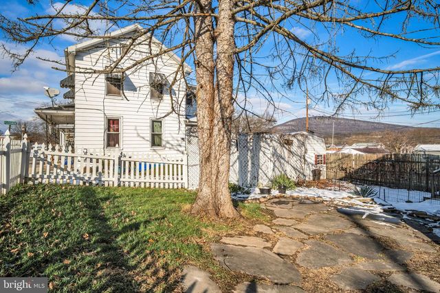 440 GANTT ST, Newport, PA 17074