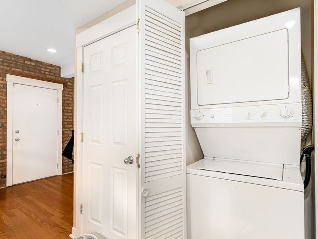 4936 N Winthrop Avenue 2W, Chicago, IL 60640