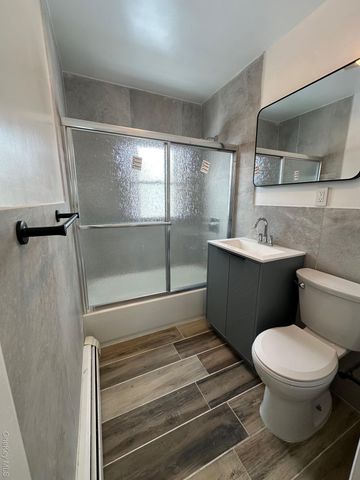 25 Concord Street, Lynbrook, NY 11563