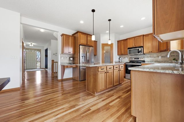 3397 Mulberry Alcove, Woodbury, MN 55129