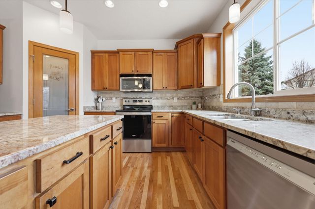 3397 Mulberry Alcove, Woodbury, MN 55129