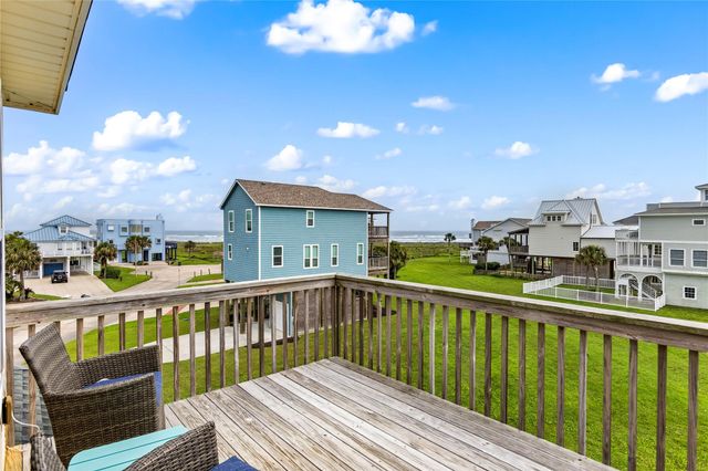 4114 Courageous Lane, Galveston, TX 77554