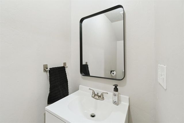 7201 SW 122nd Street, Oklahoma City, OK 73173