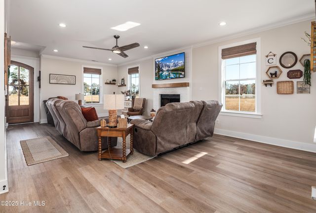 2336 Soddy Lane, Grimesland, NC 27837