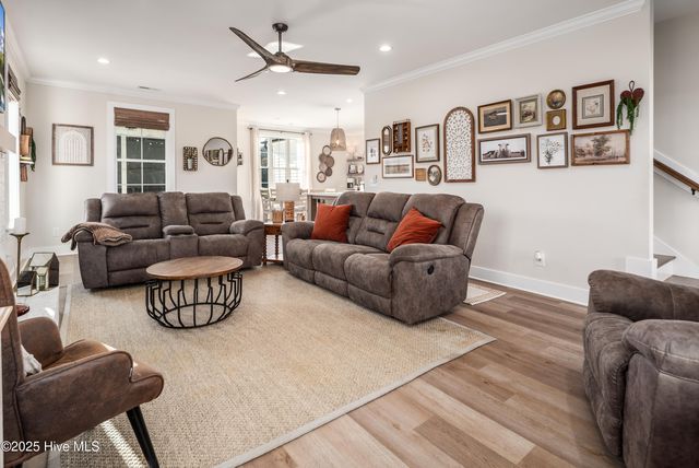 2336 Soddy Lane, Grimesland, NC 27837