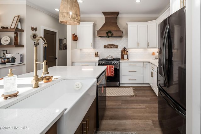 2336 Soddy Lane, Grimesland, NC 27837