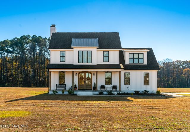 2336 Soddy Lane, Grimesland, NC 27837