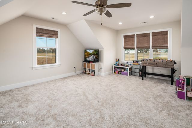 2336 Soddy Lane, Grimesland, NC 27837