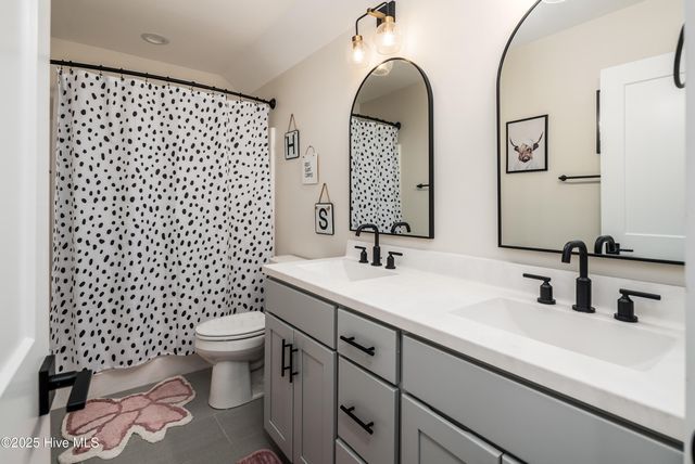 2336 Soddy Lane, Grimesland, NC 27837