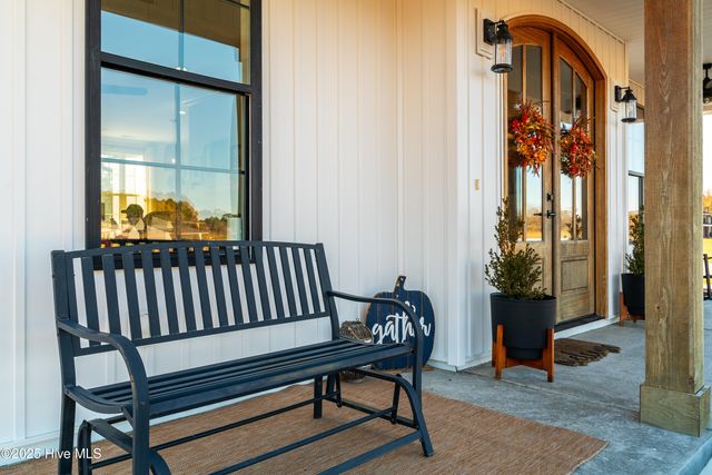 2336 Soddy Lane, Grimesland, NC 27837