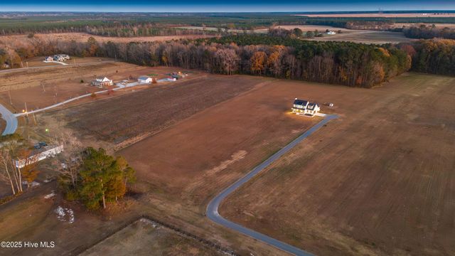 2336 Soddy Lane, Grimesland, NC 27837