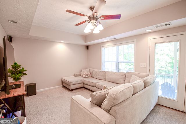155 Cottage Circle, Fayetteville, GA 30215