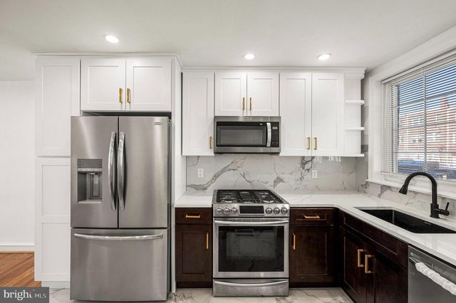 7823 FORREST AVE, Philadelphia, PA 19150