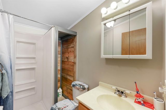15 Marc Avenue, St. Albans City, VT 05478