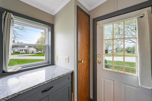 15 Marc Avenue, St. Albans City, VT 05478