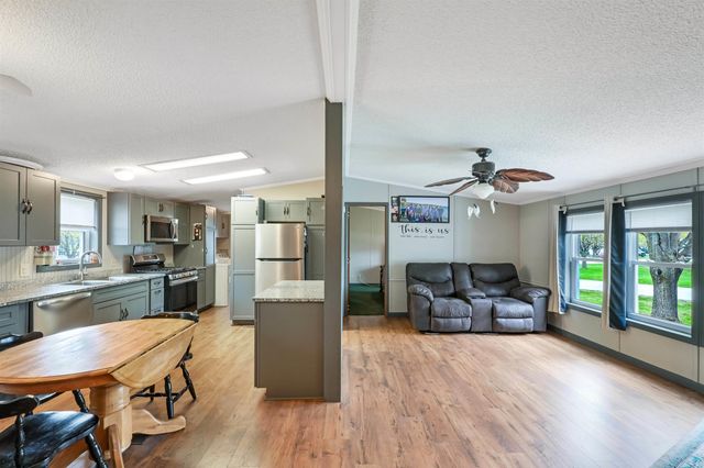 15 Marc Avenue, St. Albans City, VT 05478