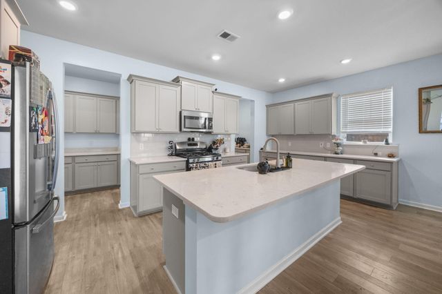 206 Honey Horn Drive, Summerville, SC 29486