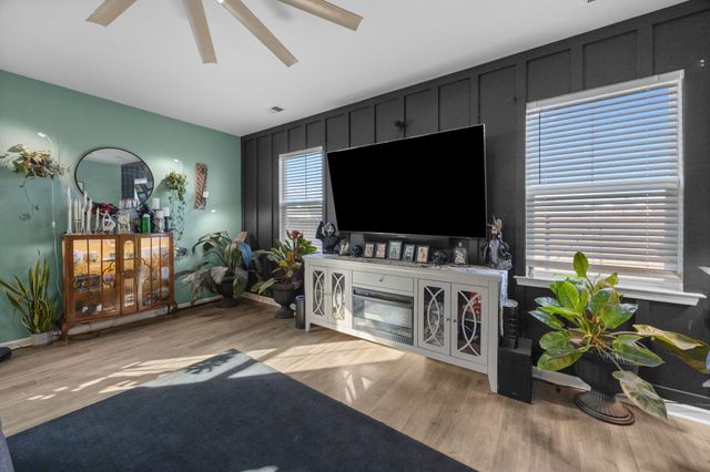 206 Honey Horn Drive, Summerville, SC 29486