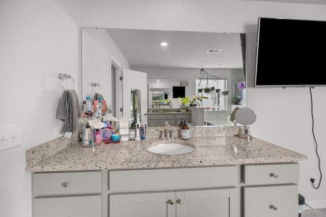 206 Honey Horn Drive, Summerville, SC 29486