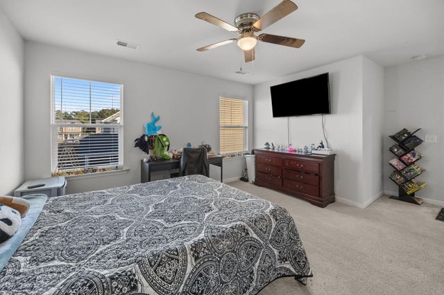 206 Honey Horn Drive, Summerville, SC 29486