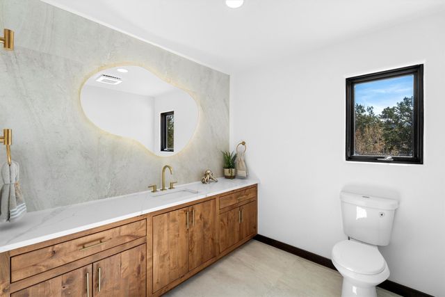 1339 Bishops Lodge Road, Santa Fe, NM 87506