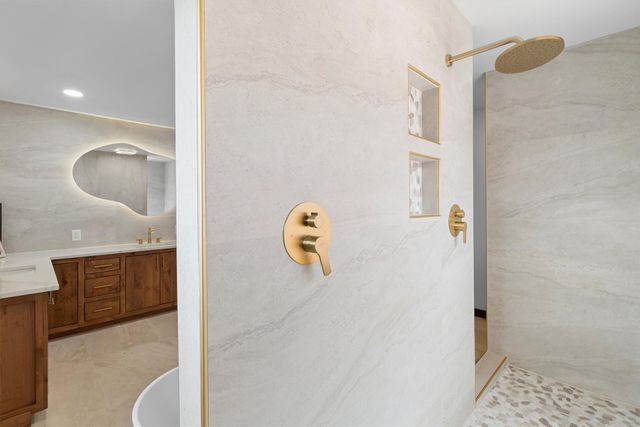 1339 Bishops Lodge Road, Santa Fe, NM 87506