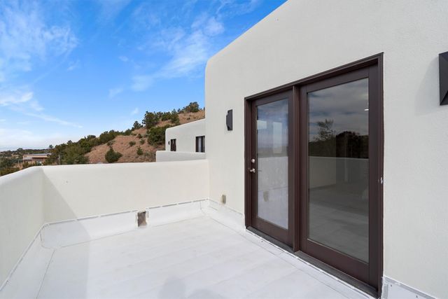 1339 Bishops Lodge Road, Santa Fe, NM 87506