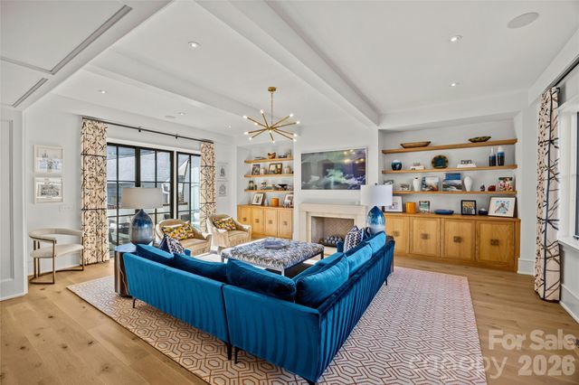 2622 Chelsea Drive, Charlotte, NC 28209