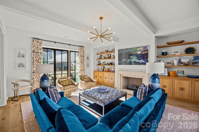 2622 Chelsea Drive, Charlotte, NC 28209