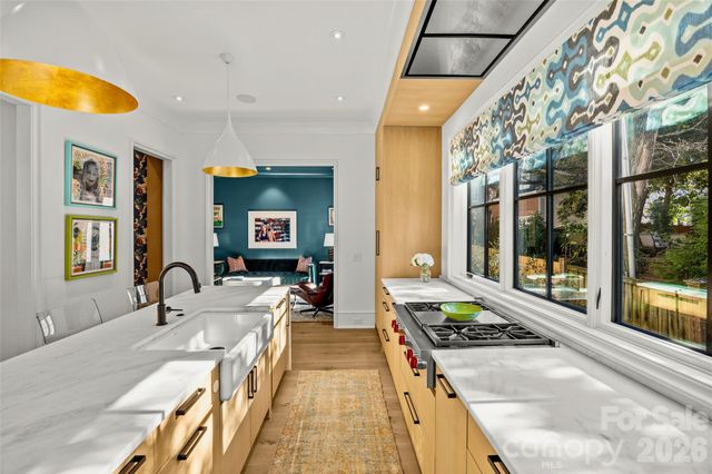 2622 Chelsea Drive, Charlotte, NC 28209