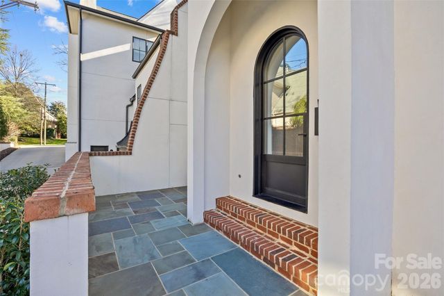 2622 Chelsea Drive, Charlotte, NC 28209