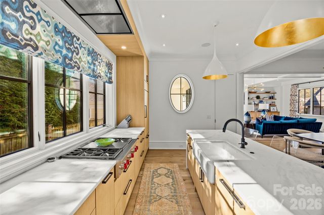 2622 Chelsea Drive, Charlotte, NC 28209