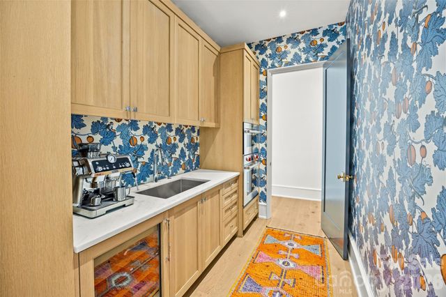 2622 Chelsea Drive, Charlotte, NC 28209