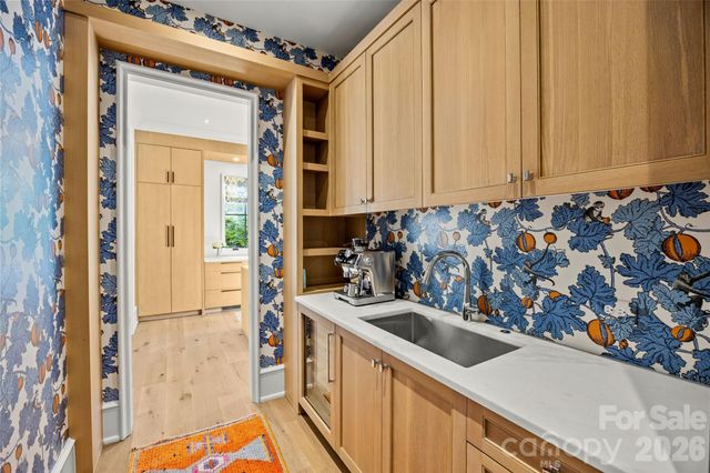 2622 Chelsea Drive, Charlotte, NC 28209