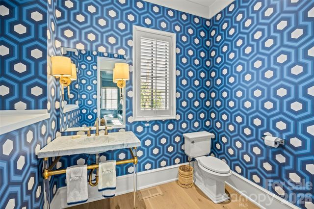 2622 Chelsea Drive, Charlotte, NC 28209