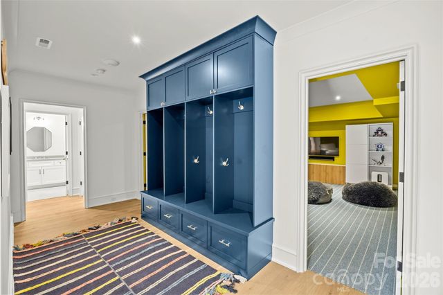 2622 Chelsea Drive, Charlotte, NC 28209