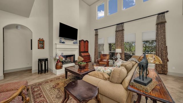 917 Crown Valley Drive, Weatherford, TX 76087