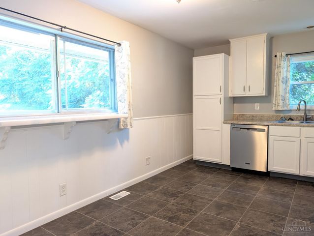 32 Yellowdale Drive, Fairfield, OH 45014