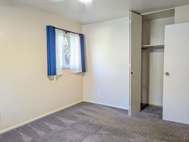 32 Yellowdale Drive, Fairfield, OH 45014