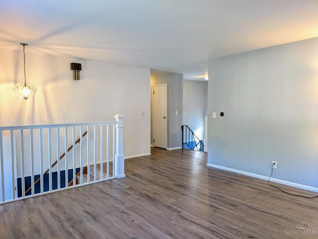 32 Yellowdale Drive, Fairfield, OH 45014